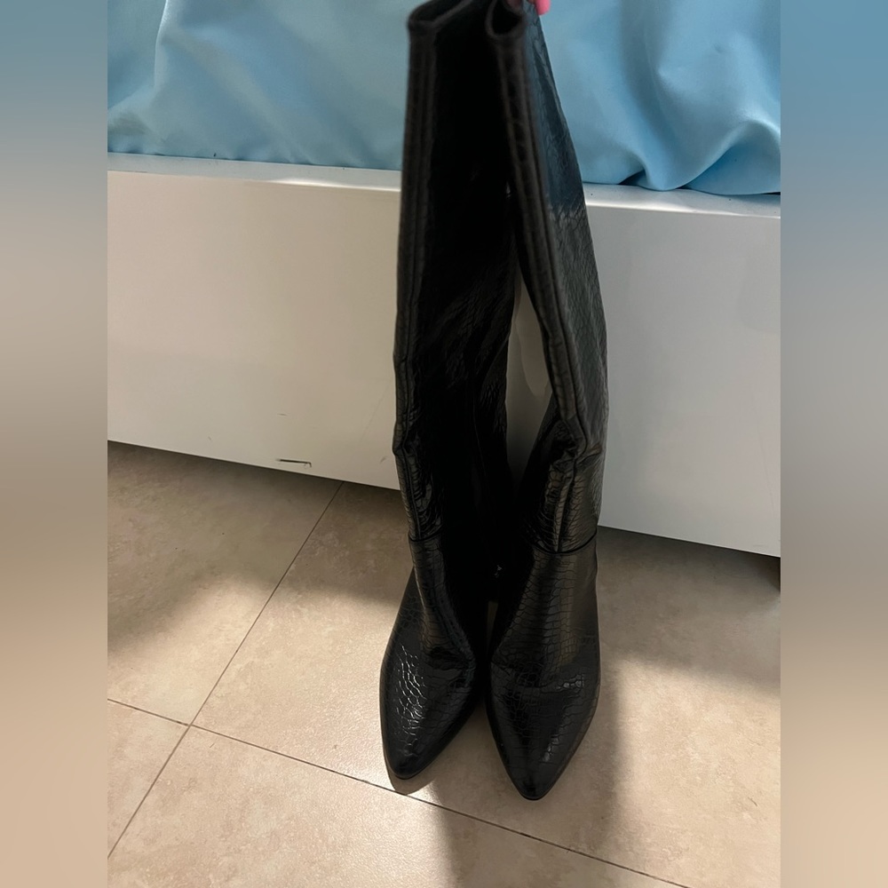 Black boots